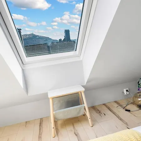 Vibrant And Lively Central Location. Mb401 Apartamento